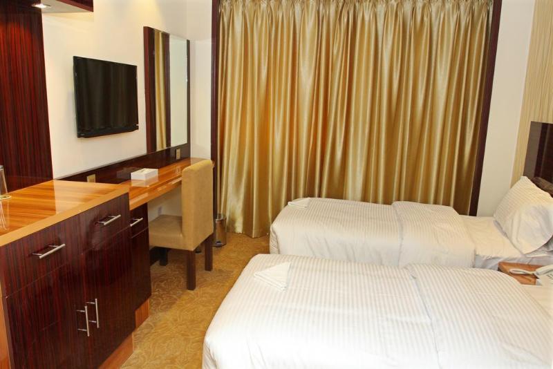 Hotel- Deira Hotel 5*